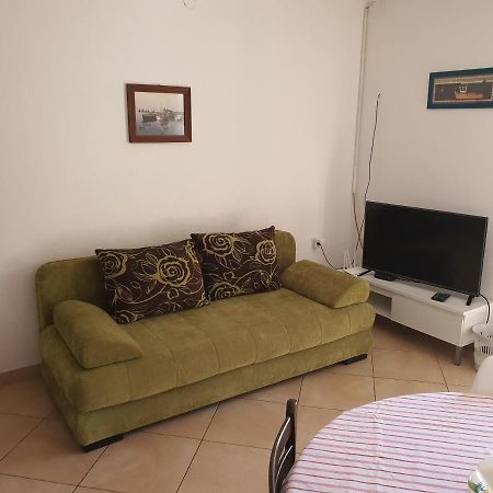 Apartmani Barada Seget Vranjica Exterior foto